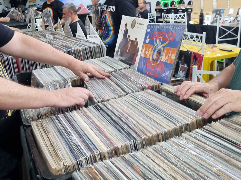 Feira de Vinil
