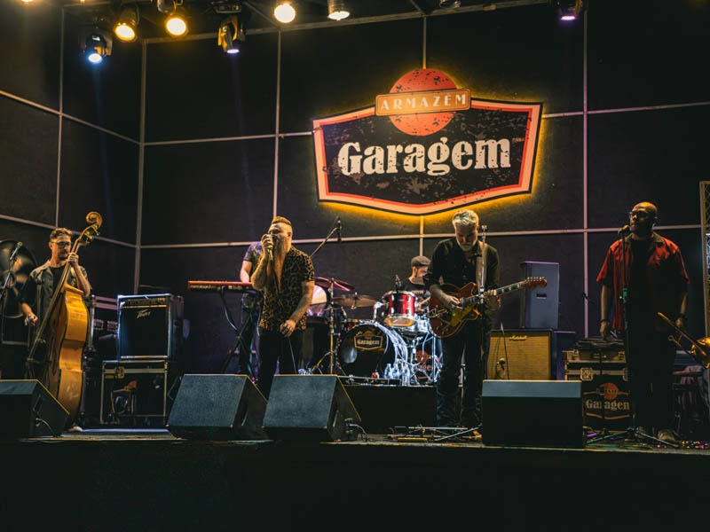 Armazém Garagem