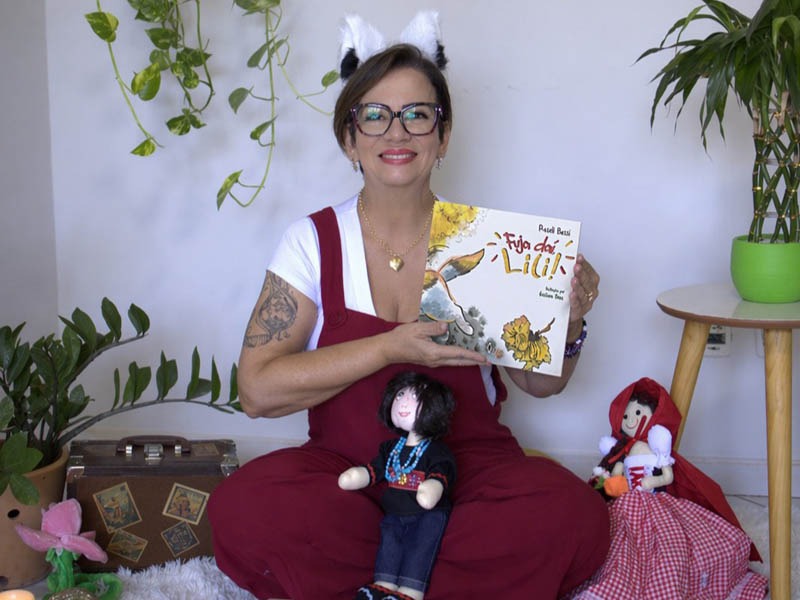 Fuja Daí, Lili