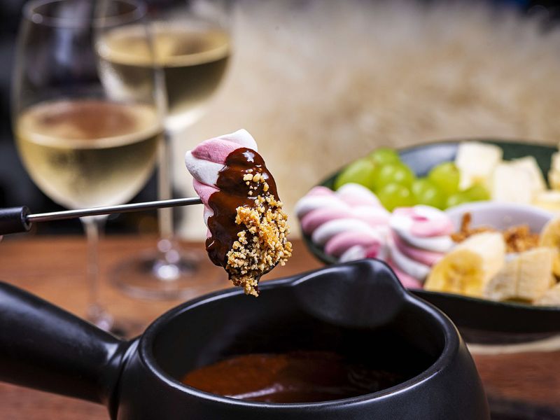 Fondue - Maria Eugênia