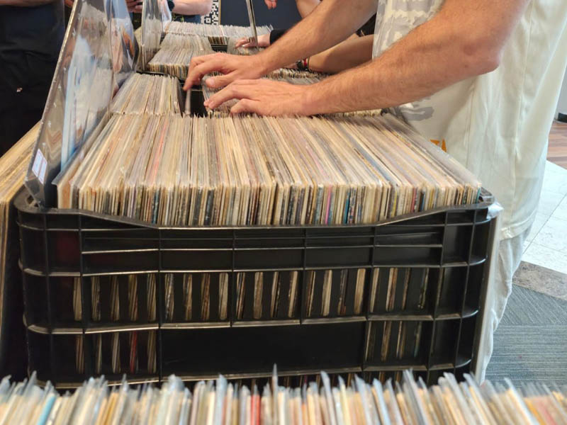 Feira de Vinil